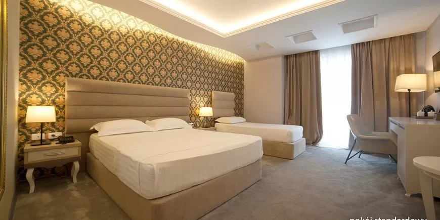 Grand Blu Fa-Fa TRPL 3.jpg